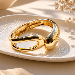 heavy-weight-waterproof-gold-cuff-bracelet