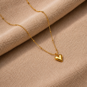 golden-heart-pendant-necklace